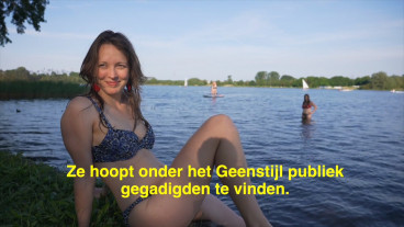 GeenStijl: UvA-meisje van 22 wil heel graag seks met reaguurders ...